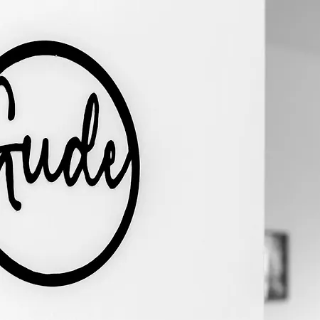 Modern Lovely Apartman *